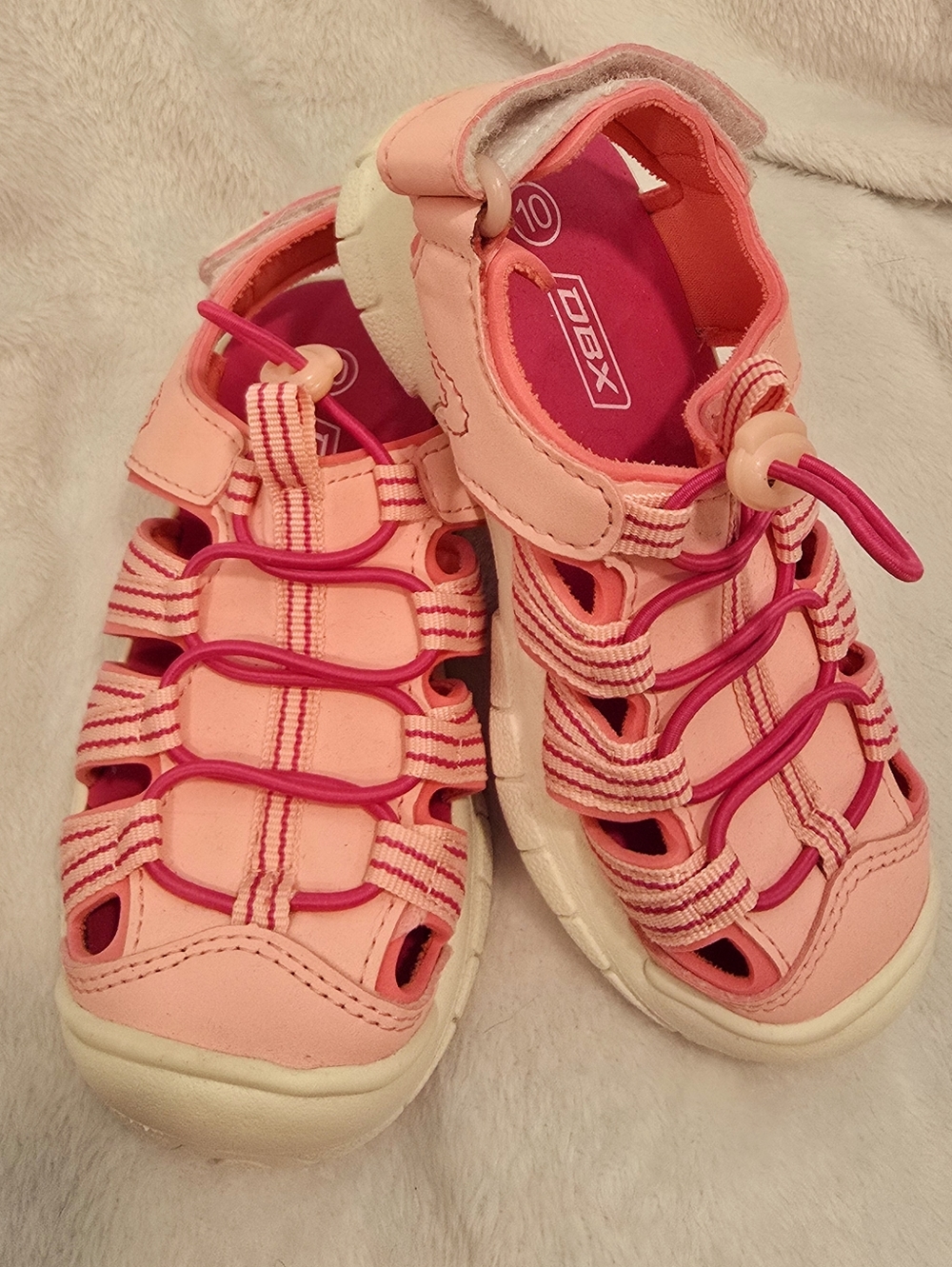 Girls DBX size 10 water shoes light and bright pink